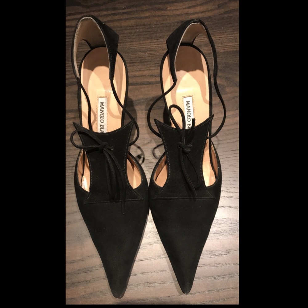 Manolo Blahnik pumps